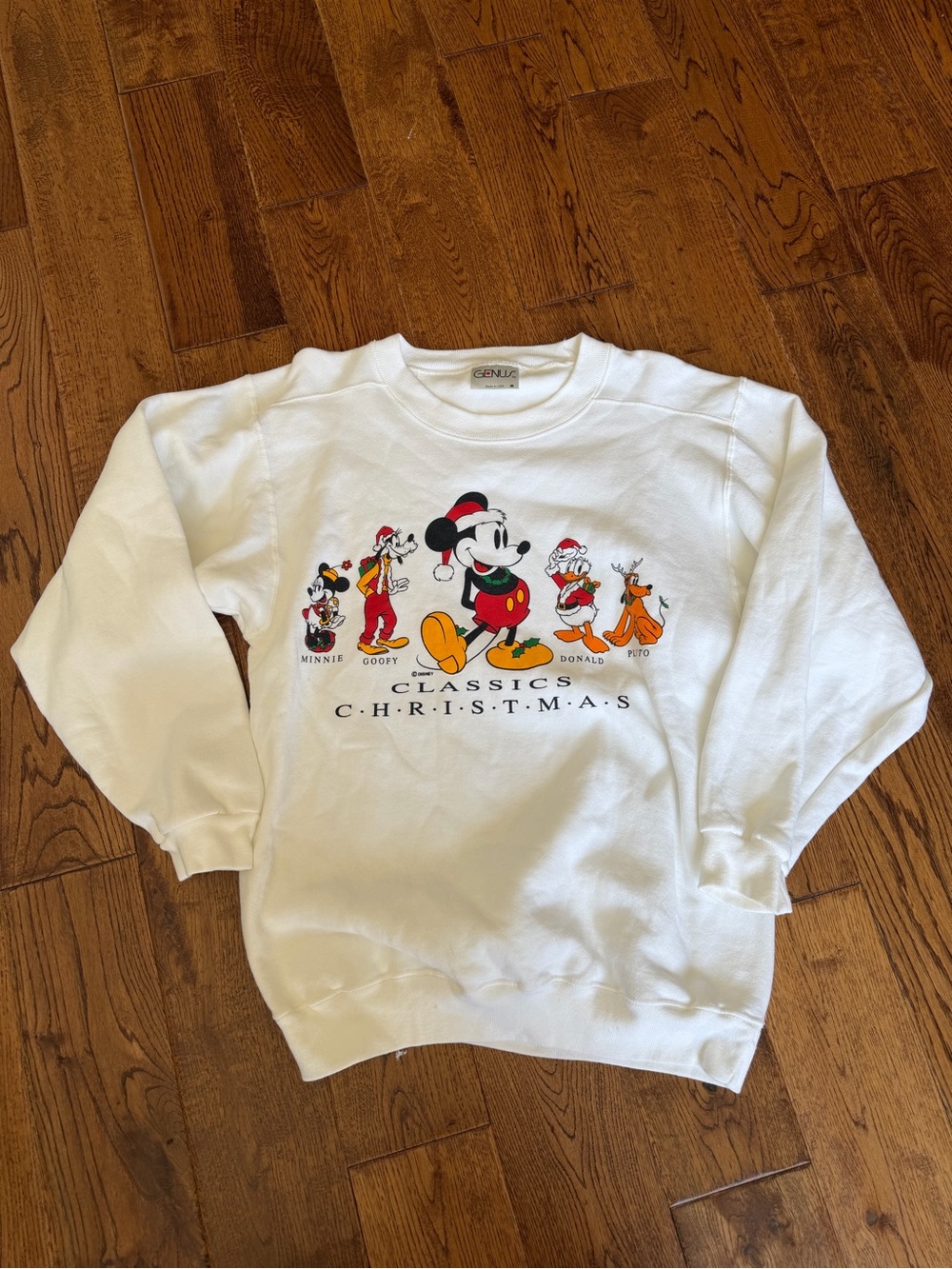 VINTAGE DISNEY MICKEY Christmas holiday CREWNECK SWEATSHIRT M MADE IN USA